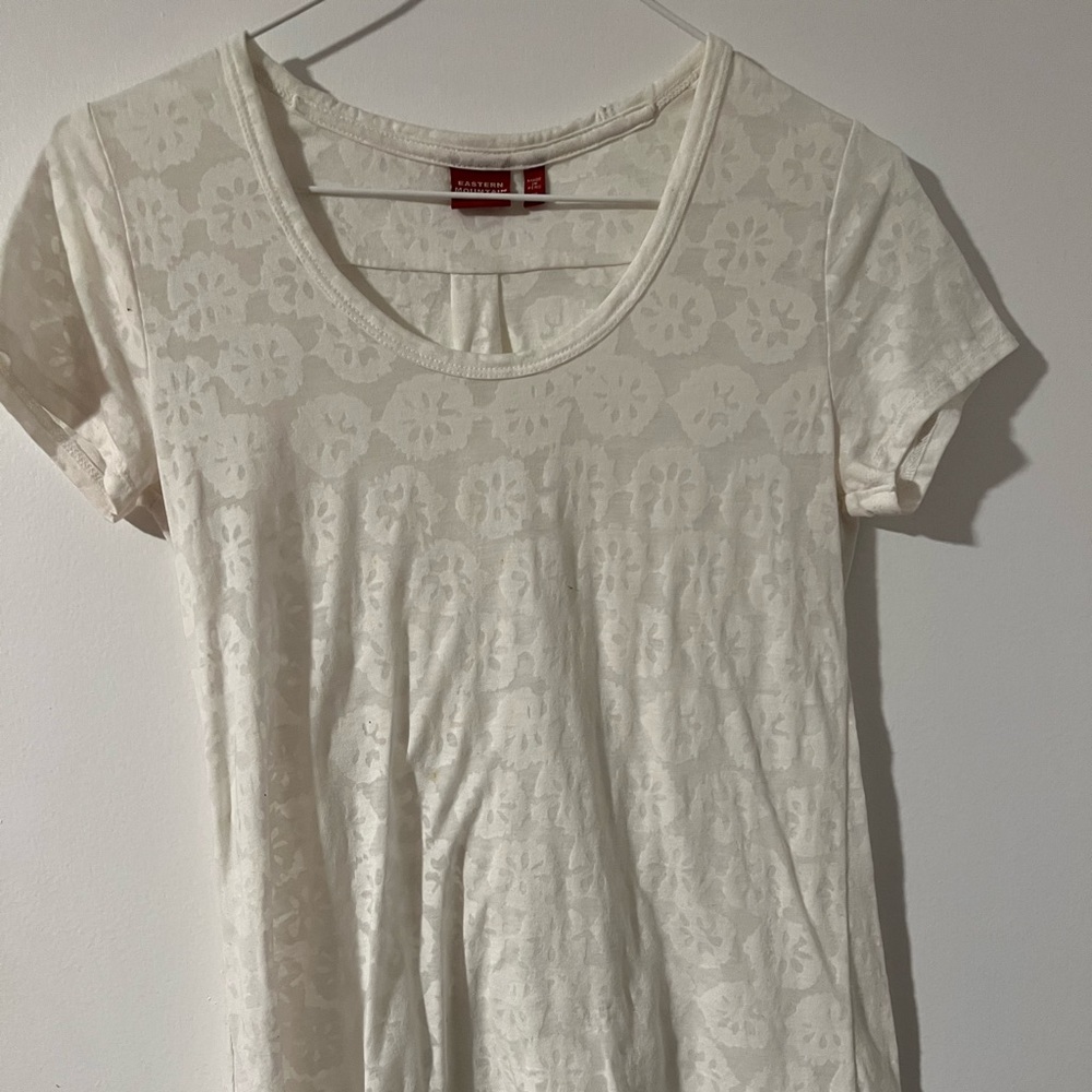 Eastern Mountain Sports X Small t-shirt.  White